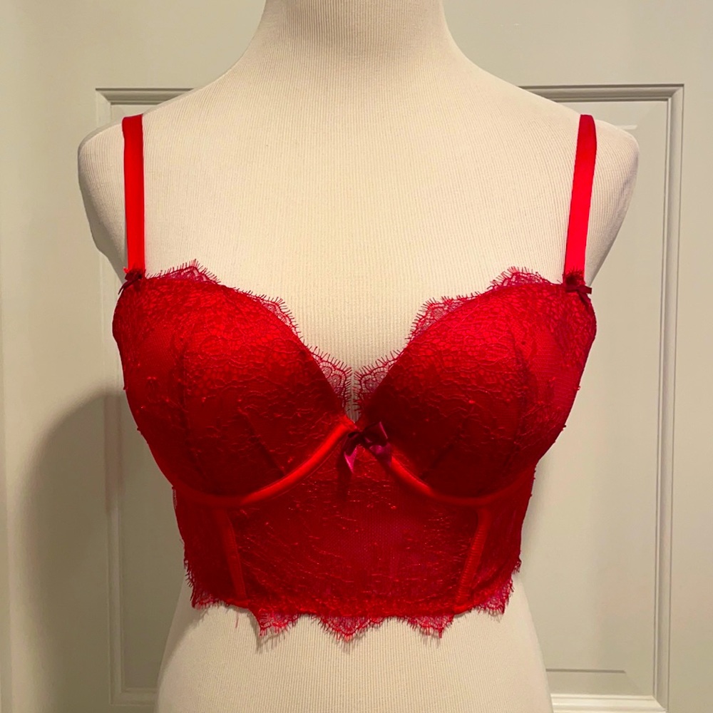 Victoria’s Secret Lace Bra Top {36C}